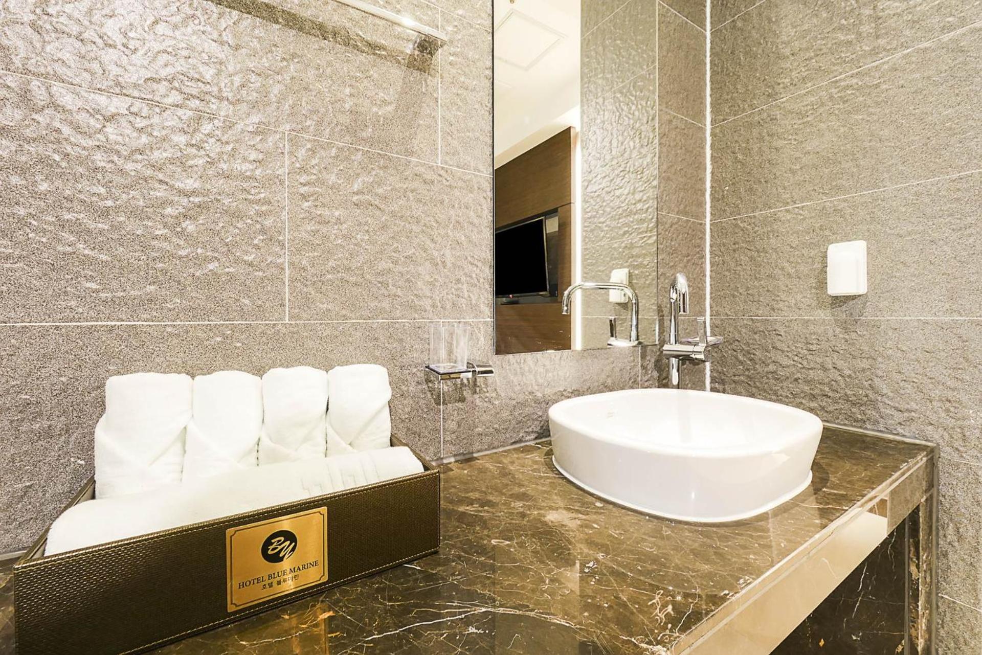 Incheon Blue Marine Hotel المظهر الخارجي الصورة