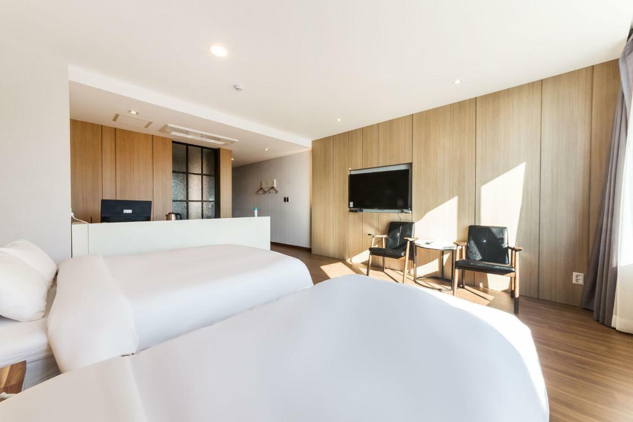 Incheon Blue Marine Hotel المظهر الخارجي الصورة