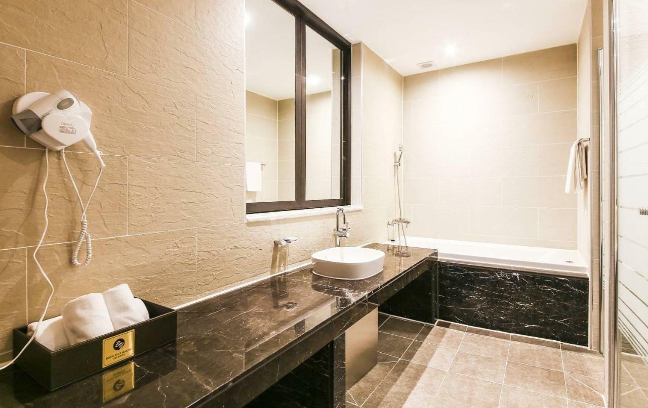 Incheon Blue Marine Hotel المظهر الخارجي الصورة