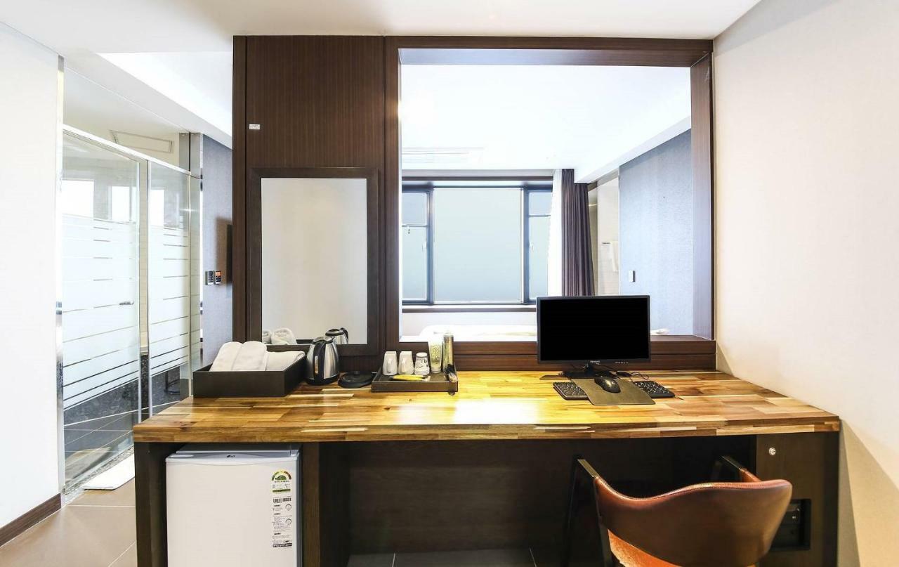 Incheon Blue Marine Hotel المظهر الخارجي الصورة